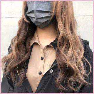 ロング カラー ヘアアレンジ 八巻 晴香のヘアスタイル