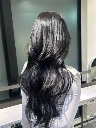 ロング Qinシェアサロン原宿所属・吉村 駿佑のヘアスタイル