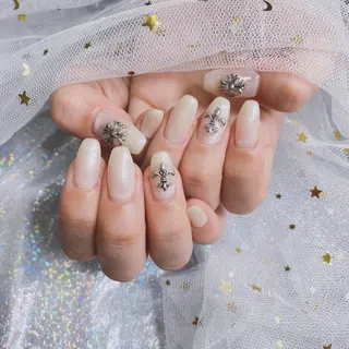 ネイル Nail Salon & MORE.のネイルデザイン