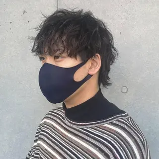 メンズ カラー パーマ 渡辺 愛枝/艶カラー🩵のヘアスタイル