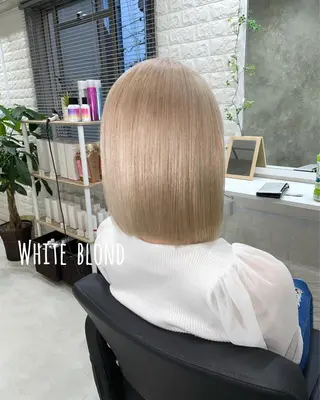 ショート カラー Nino（ニーノ）所属・にしき さんのヘアスタイル