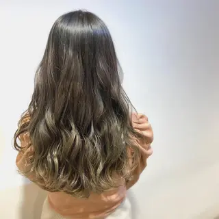 ロング カラー メンズパーマ 西條真治のヘアスタイル