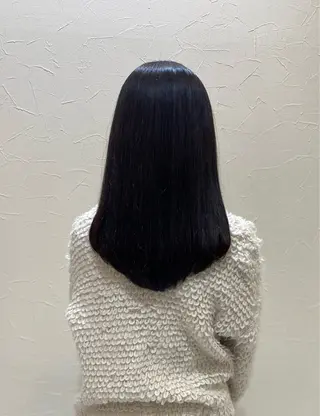 ロング 横手 亜紀のヘアスタイル