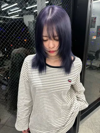 ロング カラー PELE ハイトーン RIMUのヘアスタイル