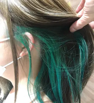 カラー 佐々木 拓海のヘアスタイル