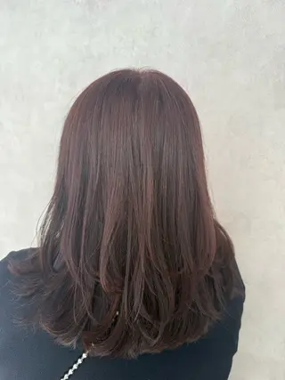 セミロング 井手上 陽菜のヘアスタイル