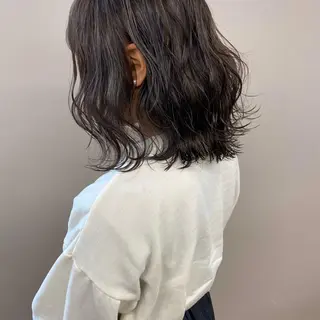 ミディアム カラー ブリーチ縮毛矯正 齊藤翔太のヘアスタイル