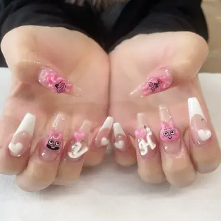 ネイル 🌈🐰 saki. m 🐰🌈のネイルデザイン