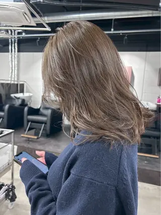 カラー 森 乃愛のヘアスタイル