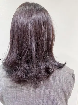 ミディアム カラー 🍊オオノ リホ🍑のヘアスタイル