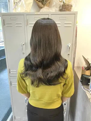 ロング 髪質改善特化美容師 久万祐人のヘアスタイル