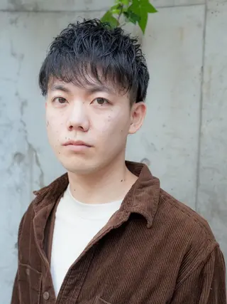 パーマ メンズ ブロー東京　有楽町店所属・TAKUMI/銀座/ ビジネス/フェードのヘアスタイル