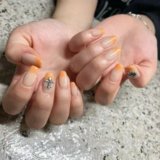 ネイル nailsalon maluriのネイルデザイン