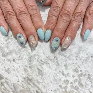 ネイル 吉岡 裕子のネイルデザイン