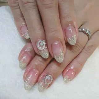 ネイル Fleur 【フルール】のネイルデザイン