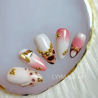 ネイル LYYM Salonのネイルデザイン
