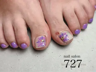 ネイル 727 nailのネイルデザイン
