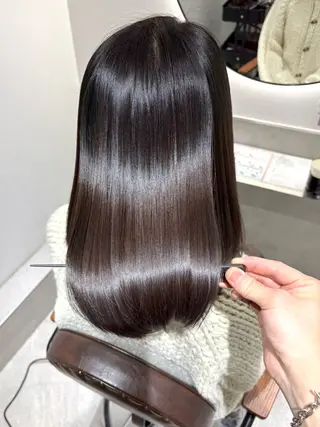 ミディアム eN° by youres hair 飯田橋店【エン バイ ユアーズヘア】所属・髪質改善&縮毛矯正 🍀本木ヨシヒサのヘアスタイル