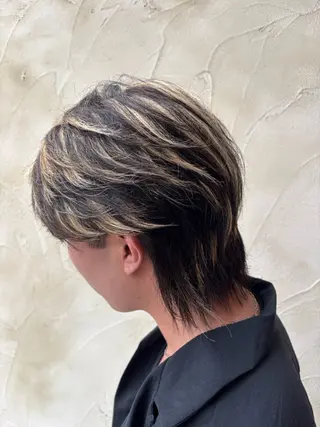 ショート カラー メンズ ハイトーン特化 齋藤充呂のヘアスタイル