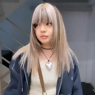 セミロング カラー 花香竜太/エクステ /ハイトーンカラーのヘアスタイル