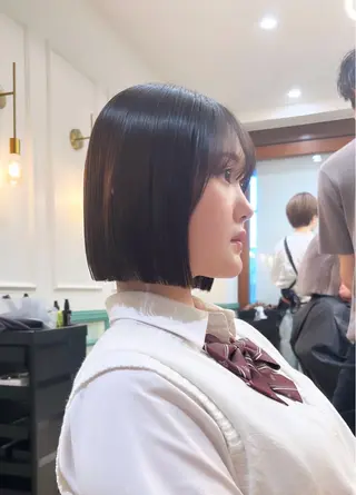 ショート ボブ/縮毛矯正/ 高嶋 優のヘアスタイル