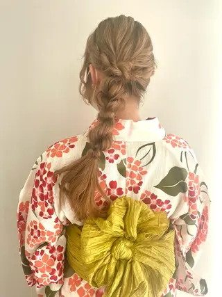 ロング カラー ヘアアレンジ 青沼夏未/オリーブ/ 寒色カラーのヘアスタイル