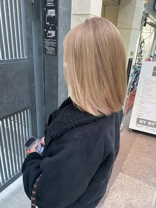 ミディアム ケリーズグリーン所属・ボブ/艶ハイトーン 森田/嵩士のヘアスタイル