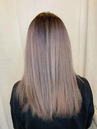 ミディアム カラー カラー特化型美容師 保住のヘアスタイル