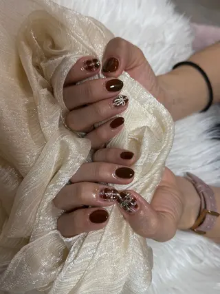 ネイル &Me さらのネイルデザイン