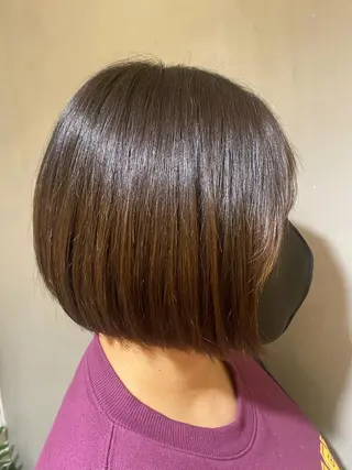 ショート ボブ/透明感カラー 岸本涼奈のヘアスタイル