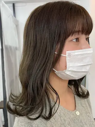 ミディアム 🌼たけや みのり🌿のヘアスタイル