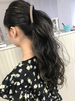 ロング カラー 山内 聡史のヘアスタイル