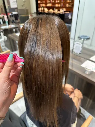 カラー AVANCE. Rinのヘアスタイル