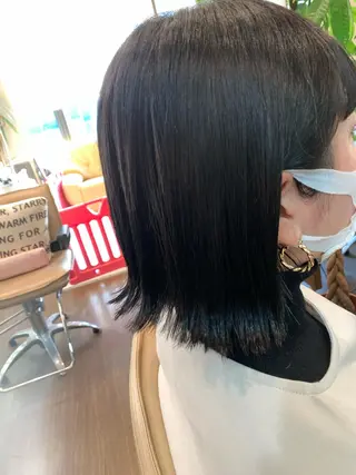 ミディアム カラー coupe ciseauxのヘアスタイル