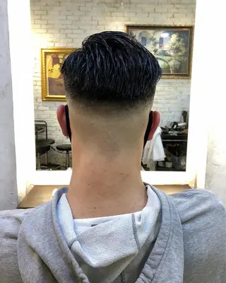 ショート メンズ Carina所属・セン北徒歩５分 キシタクのヘアスタイル