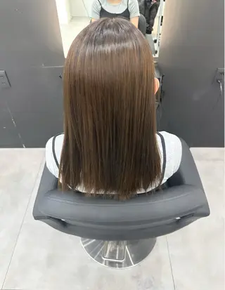 ミディアム 松井 珠莉のヘアスタイル