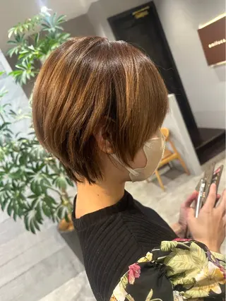 ショート 今岡 育美のヘアスタイル