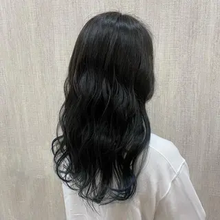 ロング カラー 🫧透け感⋆艶髪💎 山口アヤカのヘアスタイル