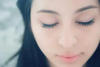 マツエク・マツパ 艶カラー🩵中久保 舞優🩵のヘアスタイル