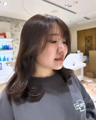 ロング レイヤー/艶カラー 韓国/石戸谷海斗のヘアスタイル