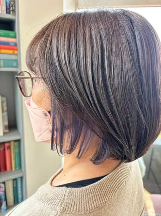 ショート カラー ヘアメイクアース所属・片桐 美咲のヘアスタイル