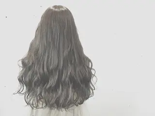 ロング カラー てんま さやかのヘアスタイル