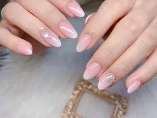 ネイル MiKi Nai池袋 長さだし得意のネイルデザイン