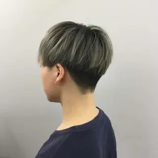 メンズ カラー 艶髪サラサラカラー 🌈前原健吾のヘアスタイル