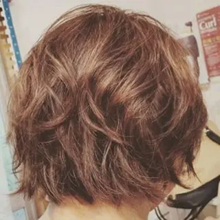 カラー パーマ 田辺 眞波のヘアスタイル