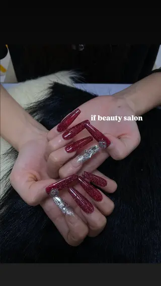 ネイル イフビューティ Yuimiのネイルデザイン