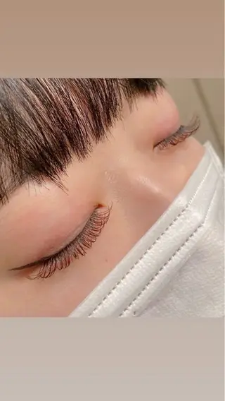 マツエク・マツパ SALON VILLAGE所属・cherien 梅津のマツエク・マツパデザイン