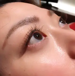 マツエク・マツパ 中谷 明日香のヘアスタイル