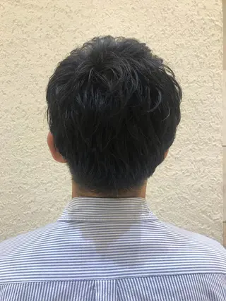 ショート メンズ 小島 健太郎のヘアスタイル