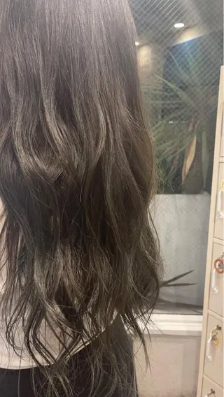 ロング カラー SATO .の眉毛・アイブロウイメージ